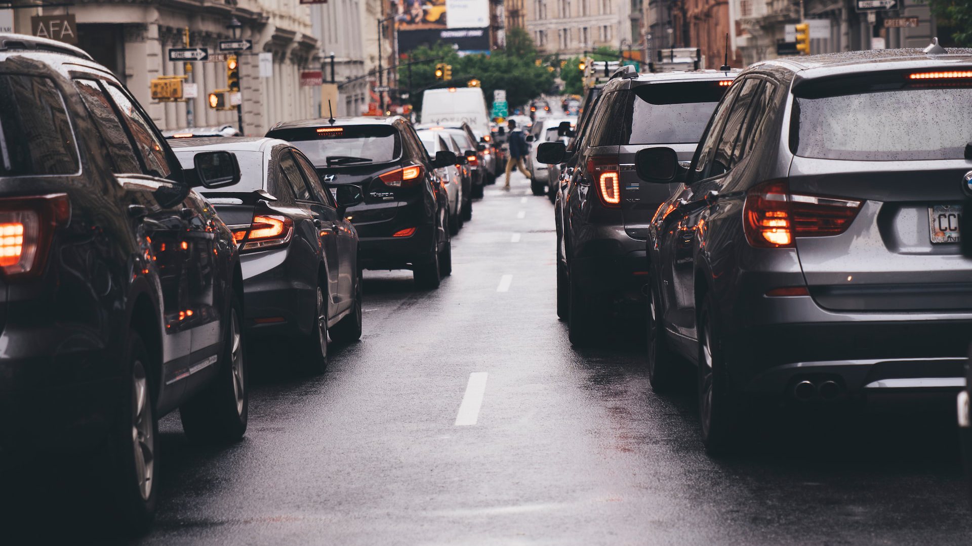 5 Ways Technology Can Reduce Traffic Congestion - LYT